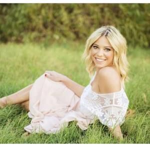 Meet your Posher, Sydnee